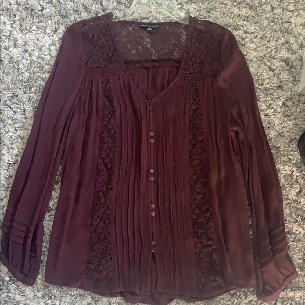 American Eagle Long sleeve shirt!